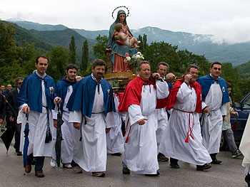 Capodacqua, le processioni in onore della Madonna