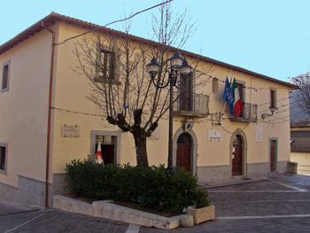 Comune di Cittareale, inagibile il Palazzo comunale